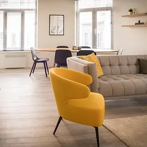 Etage 2 - In Centrum, 300m Zee En Gratis Parking Apartment